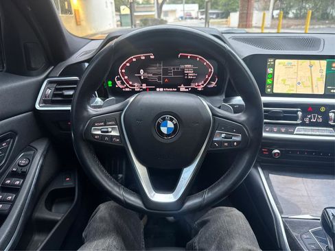 Used 2020 BMW 330i Sedan w/ Convenience Package image 31