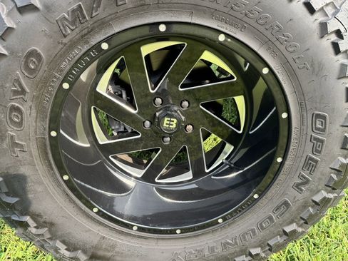 Used 2020 Jeep Gladiator Rubicon image 19