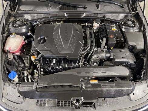 Certified 2024 Hyundai Sonata SEL FWD image 9