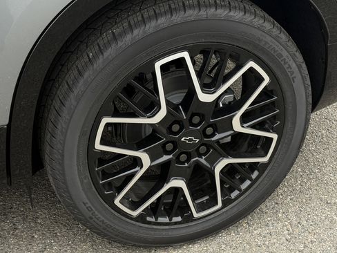 New 2026 Chevrolet Blazer RS w/ LPO, Floor Liner Package AWD/4WD image 29