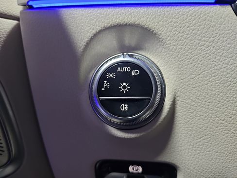 New 2026 Mercedes-Benz C 300 4MATIC Sedan image 26