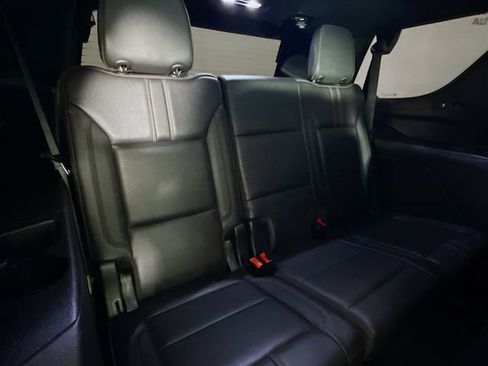 Used 2021 Chevrolet Tahoe RST w/ Luxury Package image 32