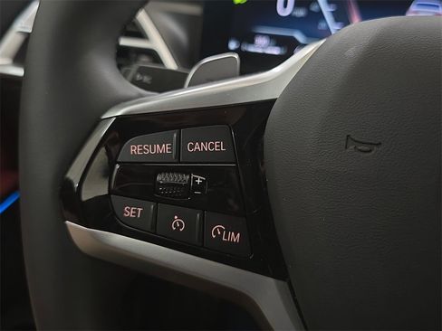 Certified 2025 BMW 330i Sedan image 17