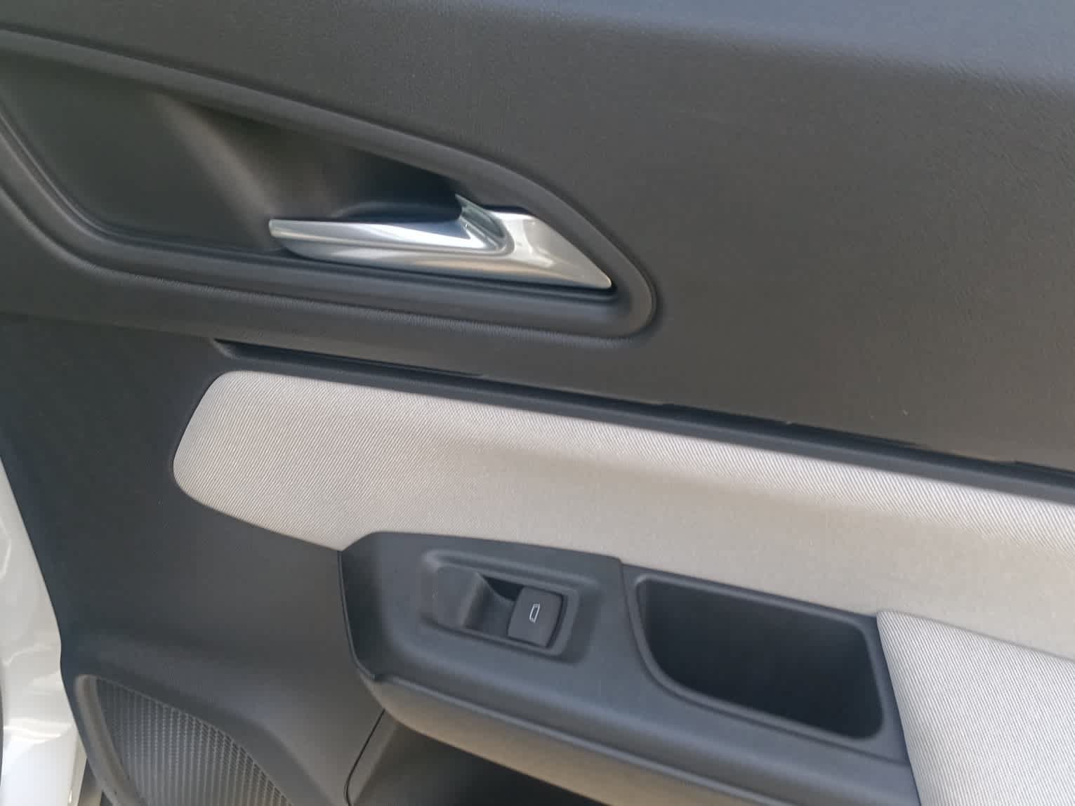 Used 2024 Honda Prologue EX image 23