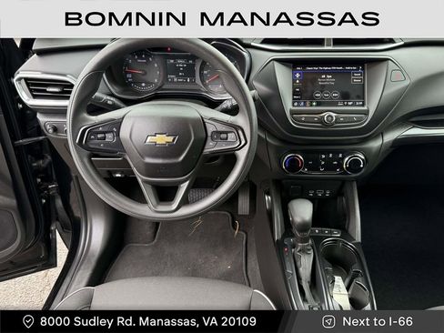 Used 2023 Chevrolet TrailBlazer LT image 16