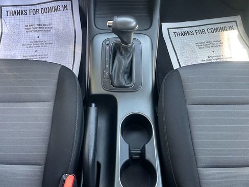 Used 2016 Kia Forte LX FWD image 21