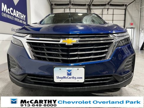 Used 2022 Chevrolet Equinox LS w/ LS Convenience Package image 12
