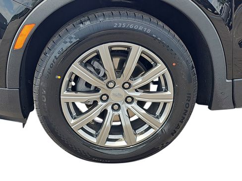 Used 2023 Cadillac XT4 Premium Luxury FWD image 27