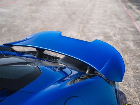 Used 2022 McLaren 765LT RWD image 12