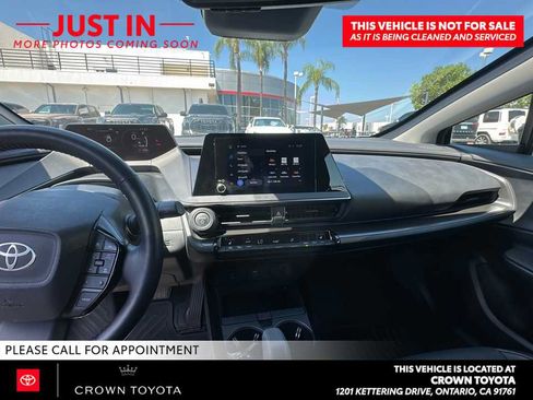 Used 2026 Toyota Prius FWD image 6