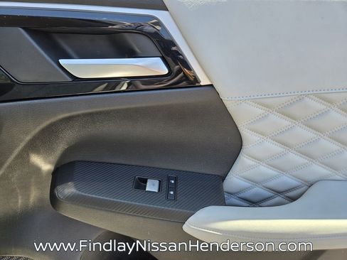 Used 2024 Mitsubishi Outlander SEL FWD image 19