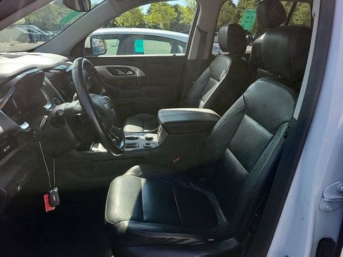 Used 2019 Chevrolet Traverse LT AWD/4WD image 6