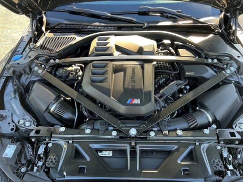 Used 2026 BMW M4 Coupe image 32