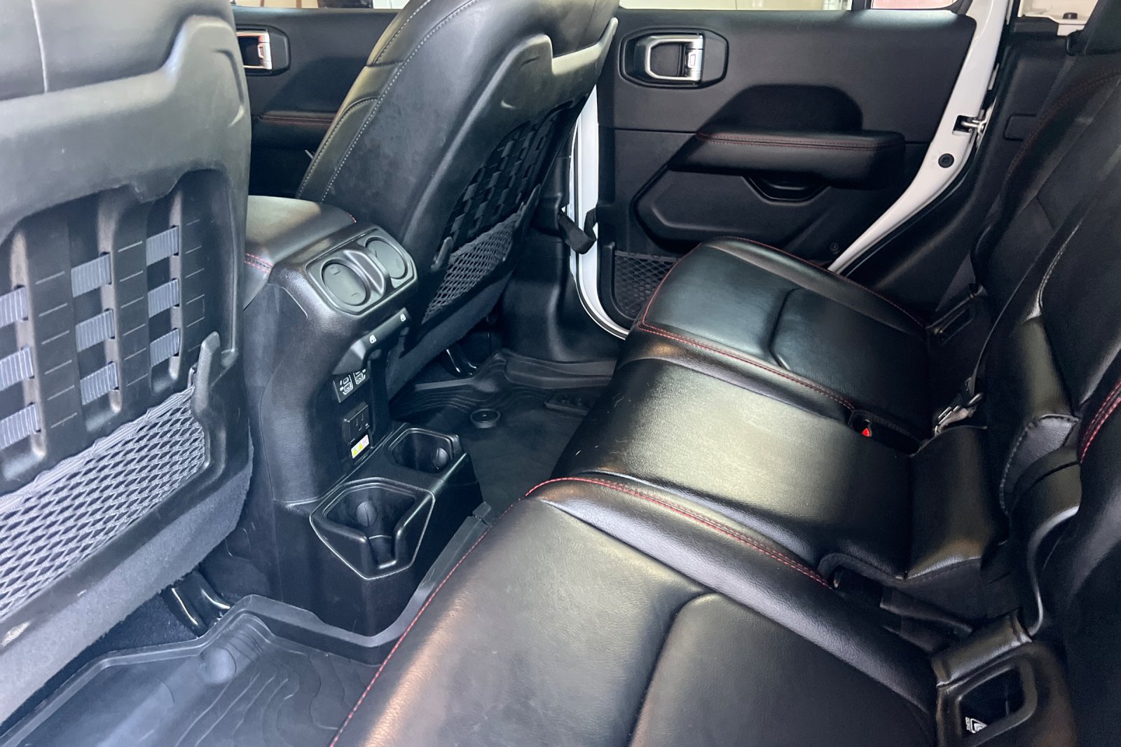 Used 2021 Jeep Gladiator Rubicon AWD/4WD image 15