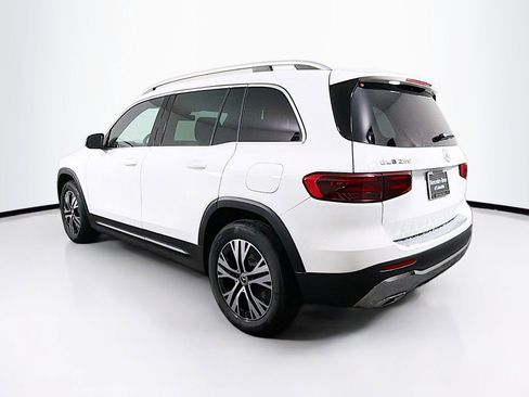 New 2026 Mercedes-Benz GLB 250 4MATIC image 5