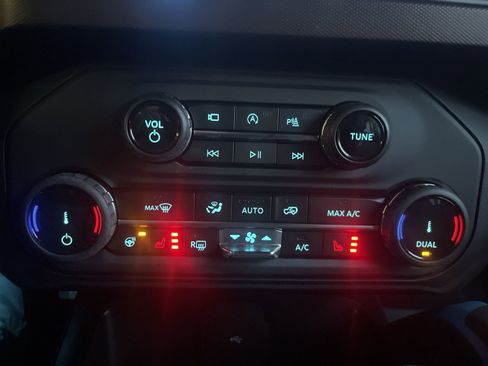 Certified 2022 Ford Bronco Outer Banks image 24