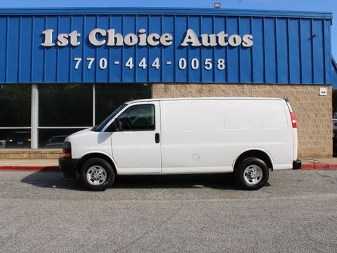 Used 2020 Chevrolet Express 2500 w/ Driver Convenience Package RWD image 8
