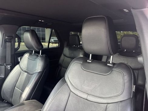 Used 2020 Ford Explorer ST AWD/4WD image 11