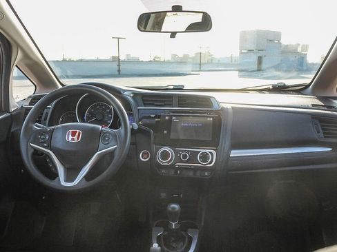 Used 2017 Honda Fit EX image 11