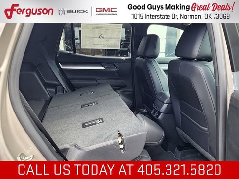 New 2027 GMC Terrain Elevation w/ Elevation Premium Package FWD image 47