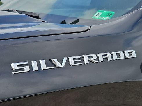 Used 2023 Chevrolet Silverado 1500 Custom AWD/4WD image 35