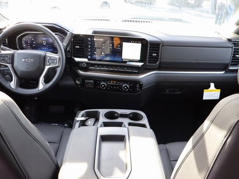 New 2026 Chevrolet Silverado 3500 LT w/ Trail Boss Package image 15