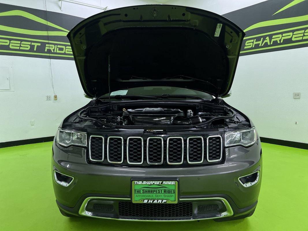 Used 2021 Jeep Grand Cherokee Limited AWD/4WD image 4