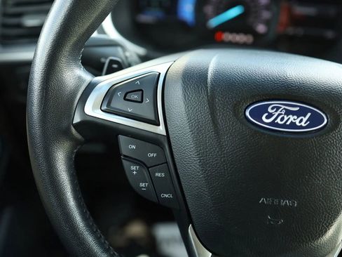 Used 2017 Ford Edge SEL w/ Equipment Group 201A image 17