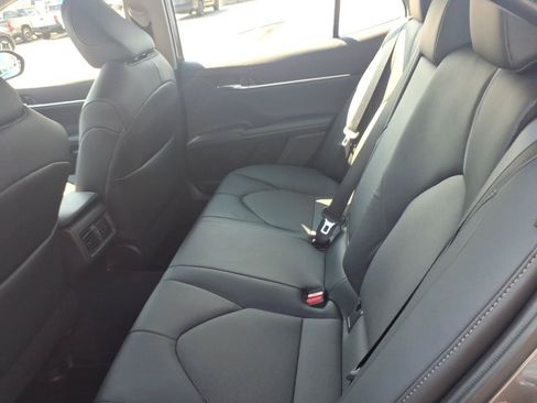 Certified 2021 Toyota Camry XLE AWD/4WD image 8