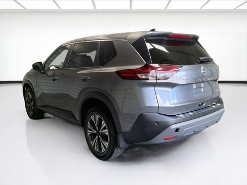 Used 2023 Nissan Rogue SV FWD image 6