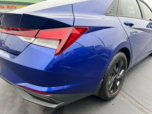 Used 2023 Hyundai Elantra SEL image 25