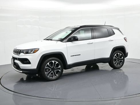 Used 2023 Jeep Compass Limited AWD/4WD image 1