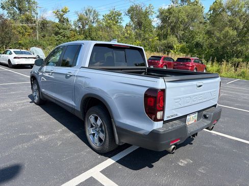 Used 2025 Honda Ridgeline RTL image 6
