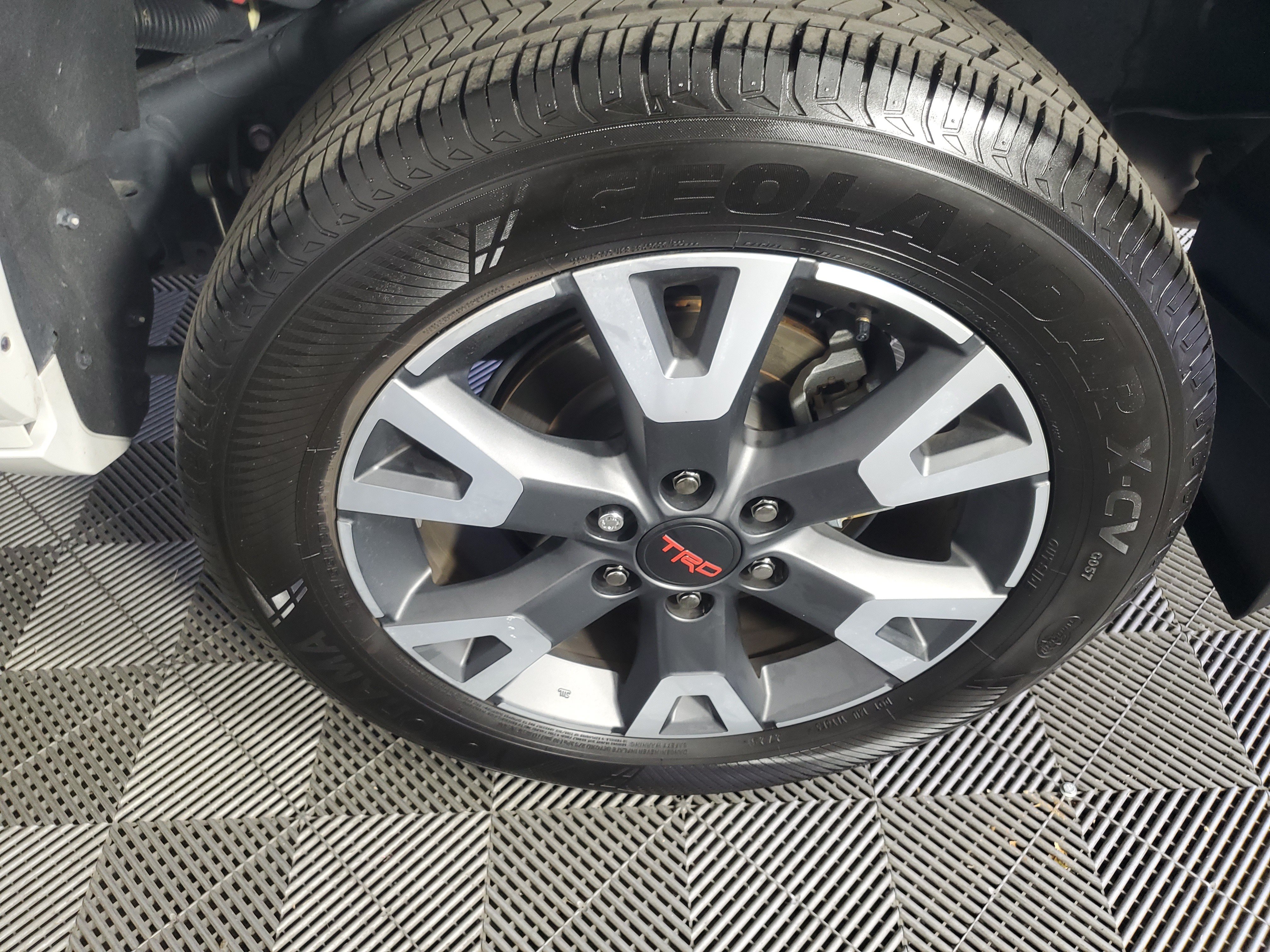 Used 2025 Toyota 4Runner TRD Sport AWD/4WD image 34