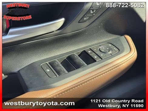 Used 2024 Toyota Grand Highlander AWD image 21