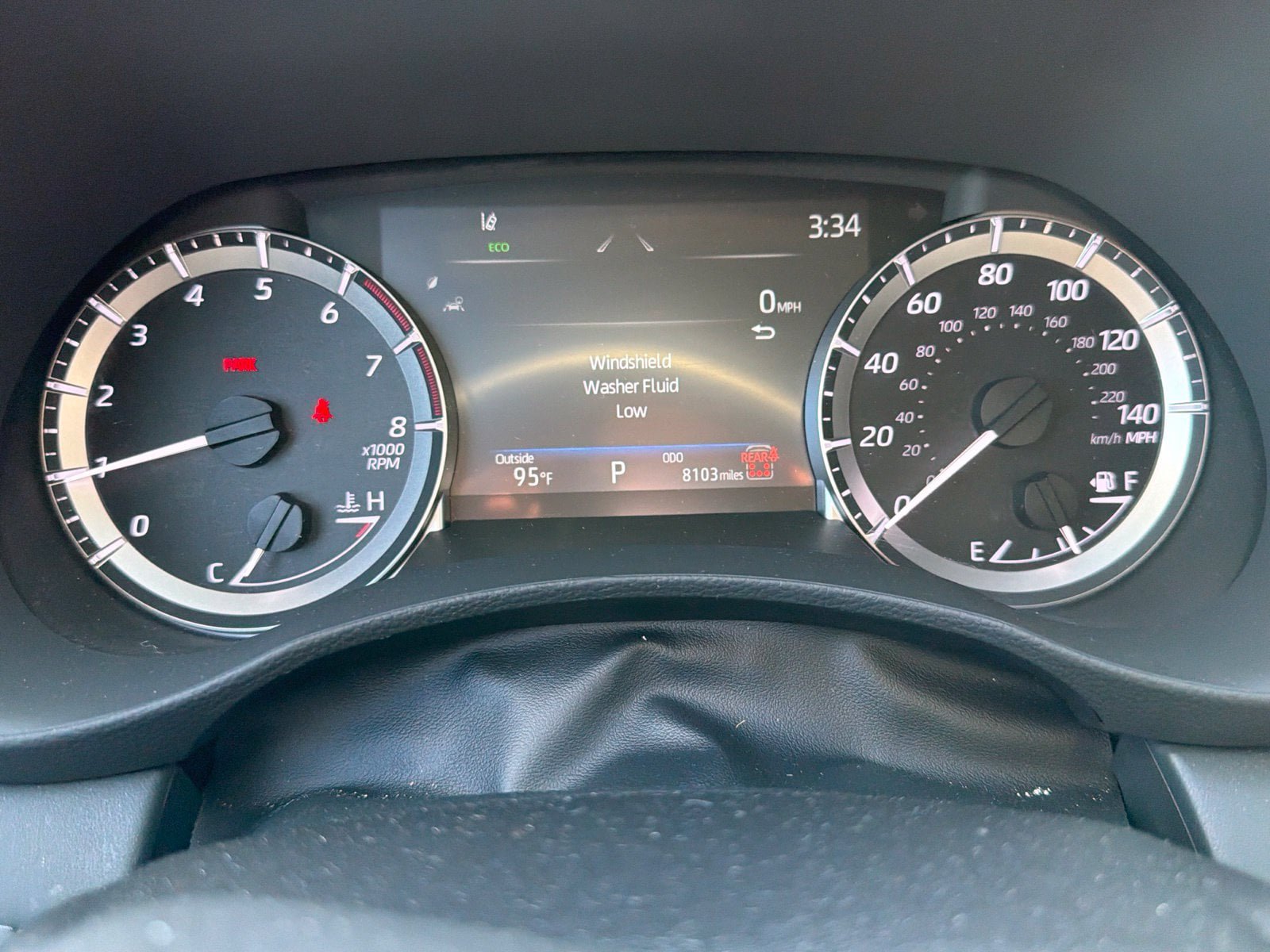 Used 2026 Toyota Highlander XLE AWD/4WD image 4
