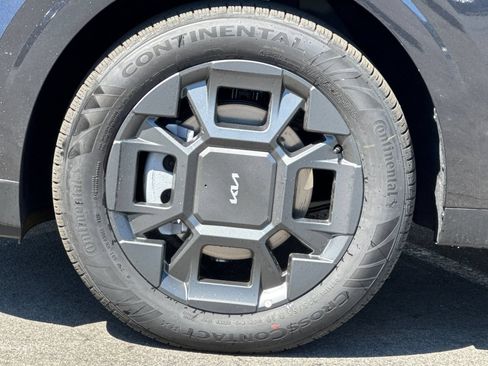 New 2026 Kia Carnival EX FWD image 27