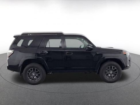 Used 2025 Toyota 4Runner SR5 RWD image 10