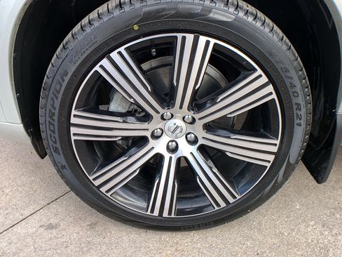 Used 2022 Volvo XC90 T6 Inscription w/ Advanced Package image 9