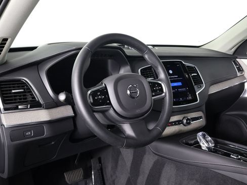 Certified 2024 Volvo XC90 B6 Ultimate AWD/4WD image 14