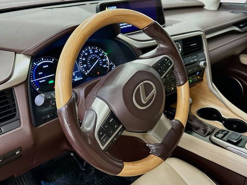 Used 2019 Lexus RX 450hL Premium image 18