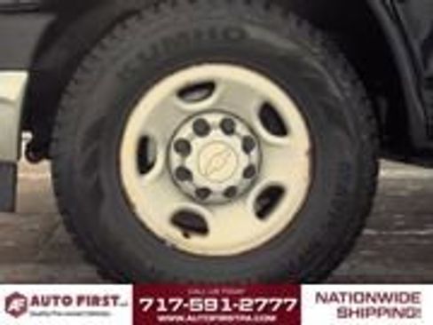 Used 2019 Nissan NV 2500 SV image 5