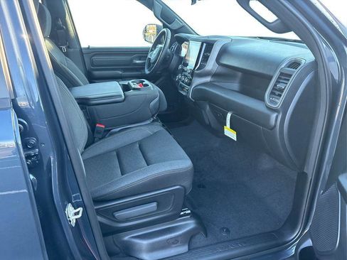 New 2026 RAM 1500 Express AWD/4WD image 19