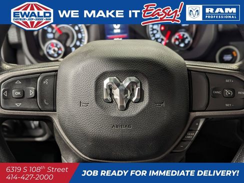 New 2024 RAM 2500 Tradesman w/ Chrome Appearance Group image 7