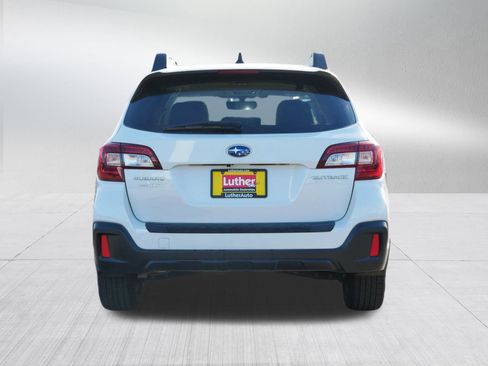 Used 2019 Subaru Outback 2.5i Premium w/ Popular Package #2 image 6