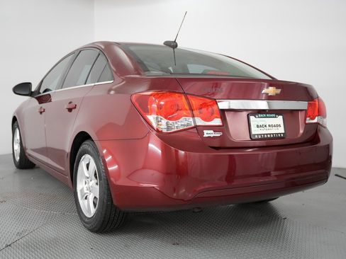 Used 2016 Chevrolet Cruze LT image 7