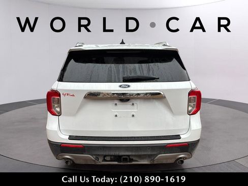 Used 2021 Ford Explorer Limited w/ Equipment Group 301A image 14