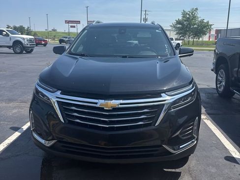 Used 2023 Chevrolet Equinox Premier AWD/4WD image 2