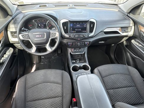 Used 2020 GMC Terrain SLE w/ Driver Convenience Package image 23