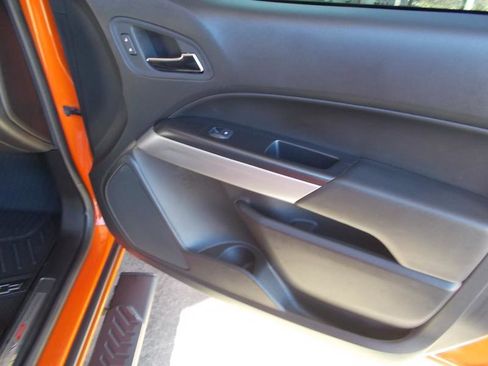 Used 2021 Chevrolet Colorado ZR2 image 37